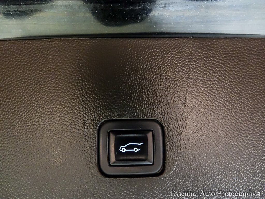 2023 CHEVROLET TRAVERSE - Image 35