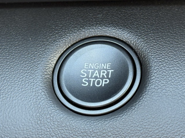 2025 Hyundai Elantra SEL Sport photo 26