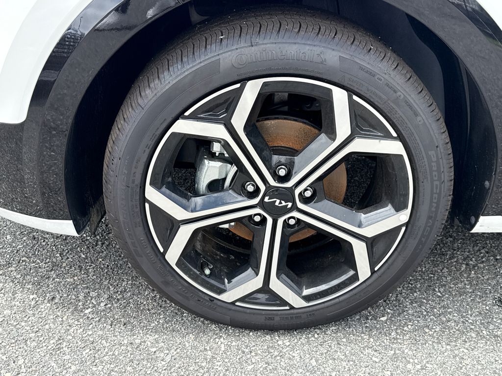 2025 Kia Niro EX Touring photo 10
