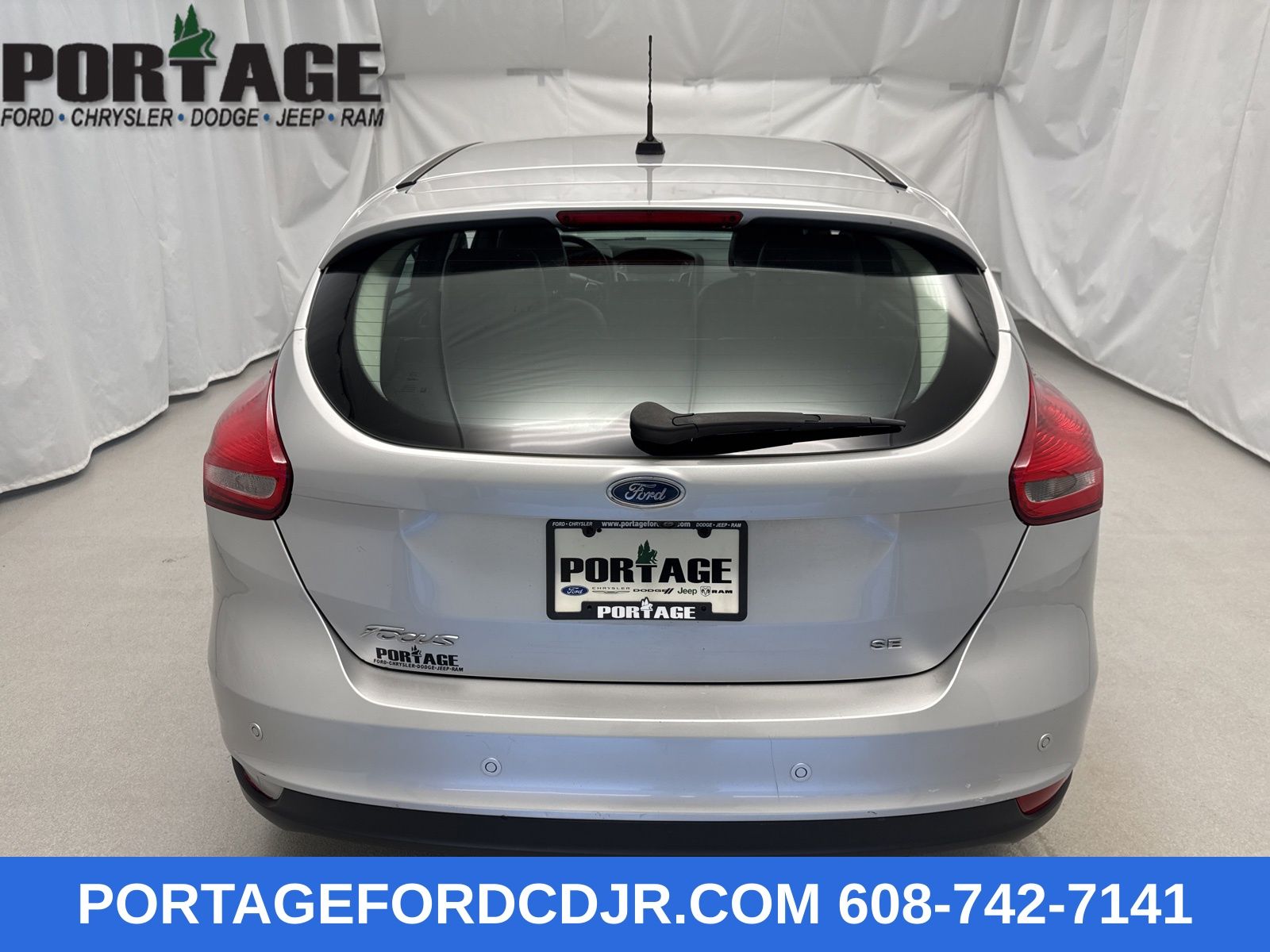 2016 Ford Focus SE photo 3