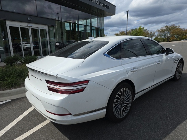2023 Genesis Electrified G80 photo 3