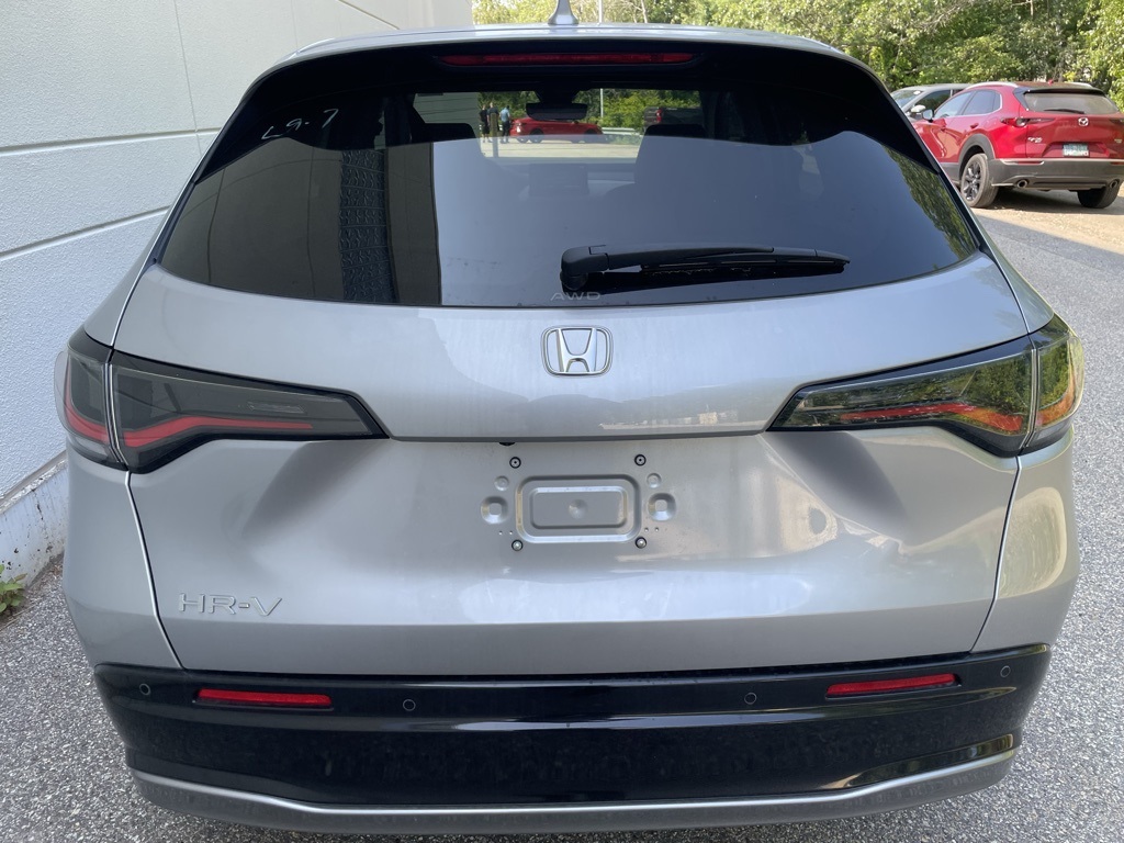 2026 Honda HR-V EX-L photo 5