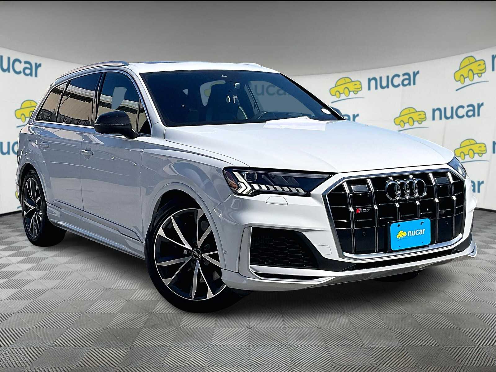 2022 Audi SQ7 Prestige's photo