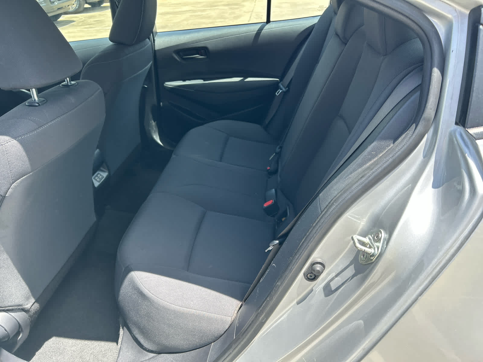 2023 Toyota Corolla LE photo 13
