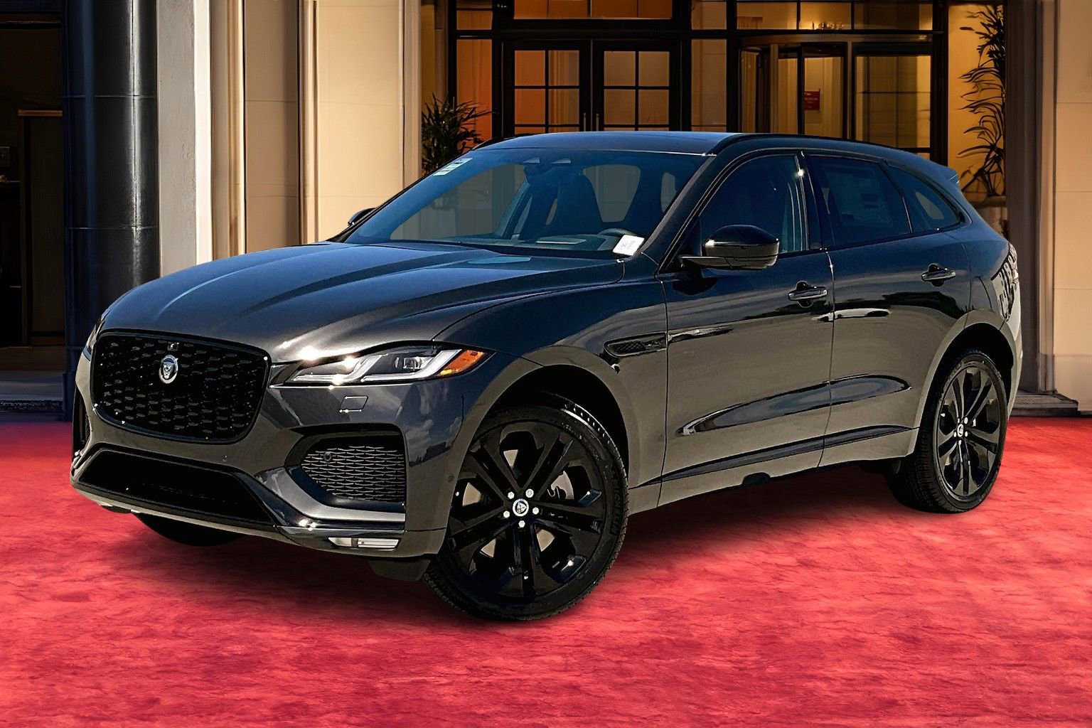 2026 Jaguar F-Pace R-Dynamic S's photo