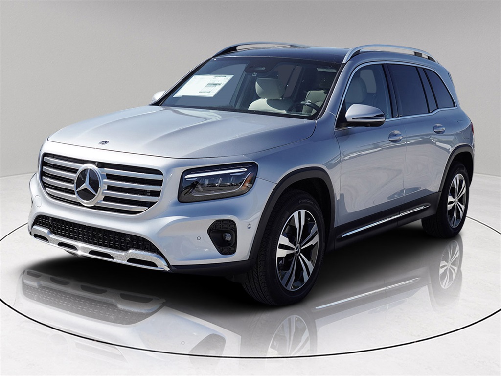 2026 Mercedes Benz GLB 250 photo 3