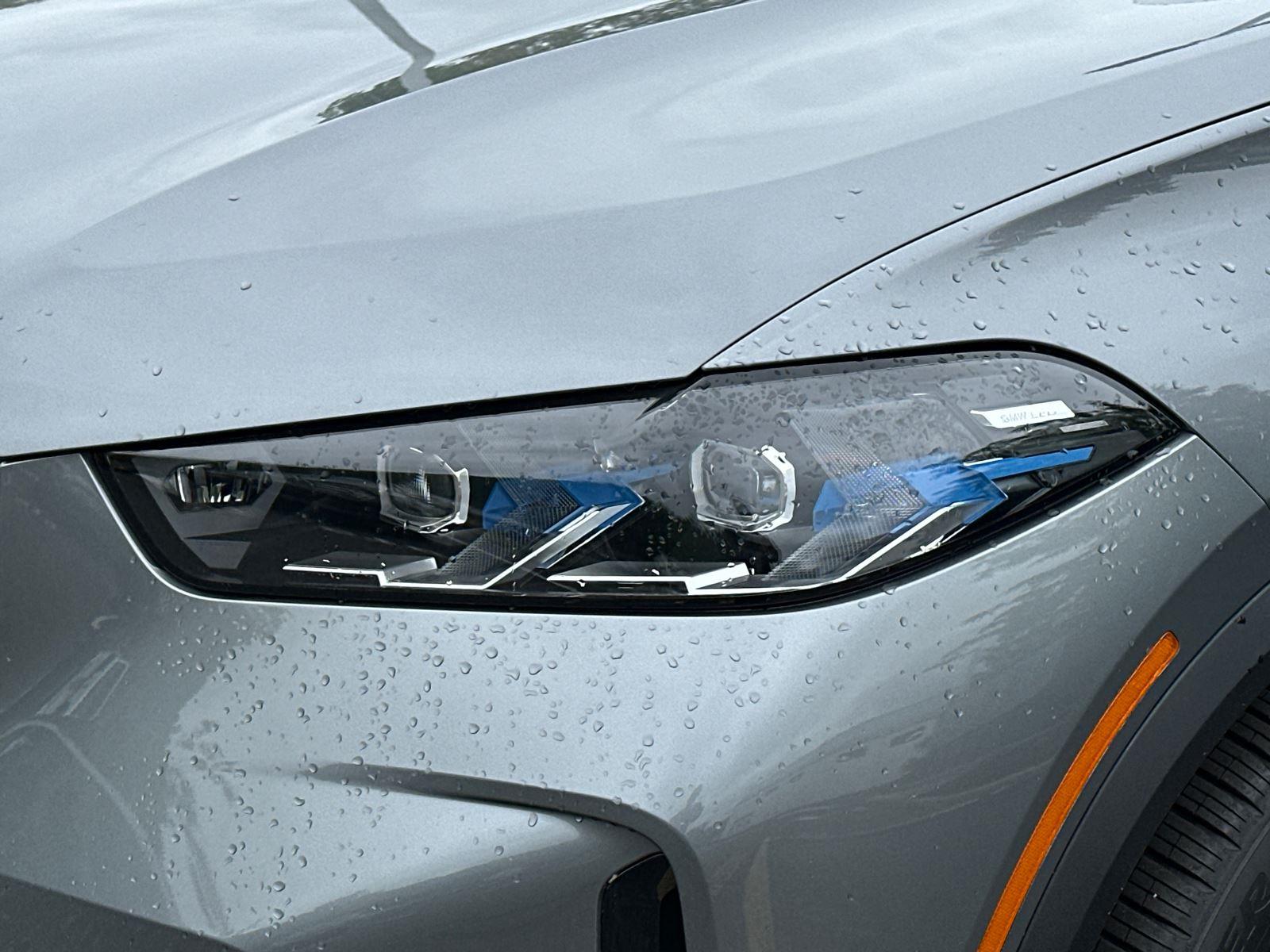 New 2025 Skyscraper Grey Metallic BMW xDrive50e image 15