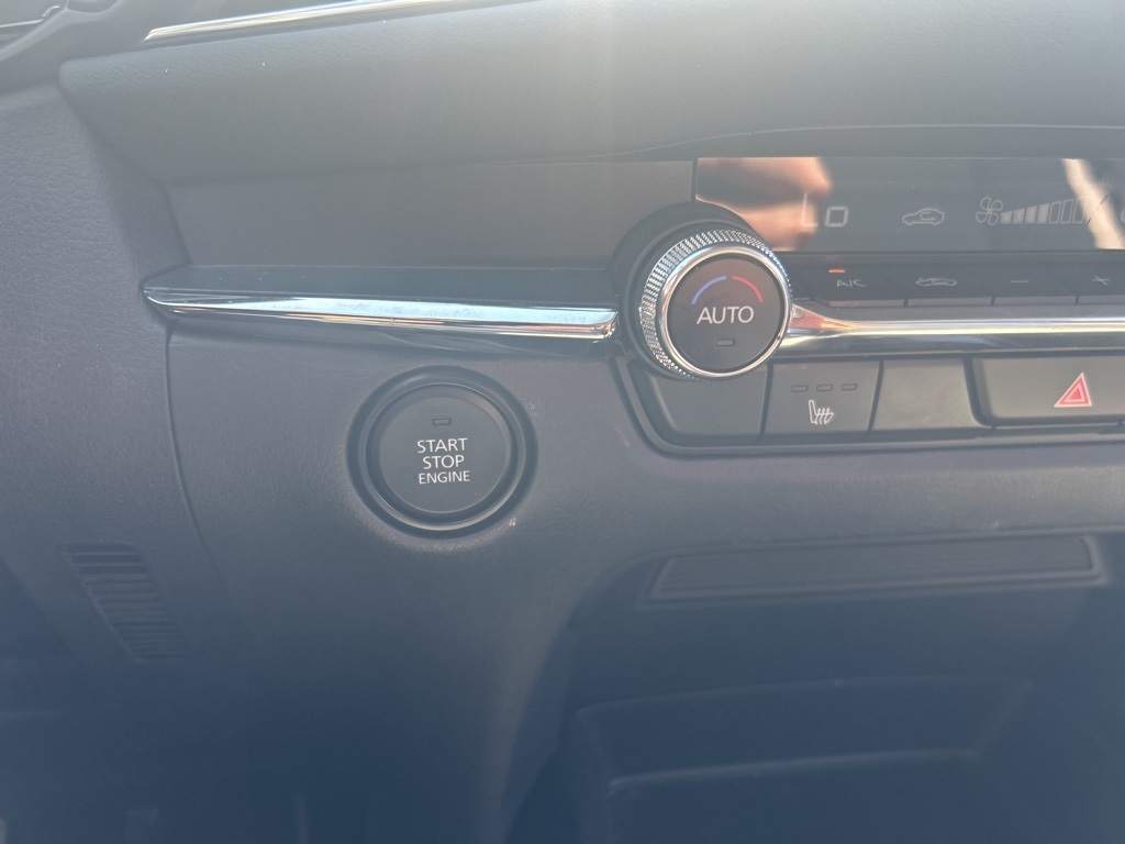 2025 Mazda CX-30 2.5 S Preferred photo 4