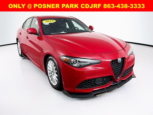 2022 Alfa Romeo Giulia Base's photo