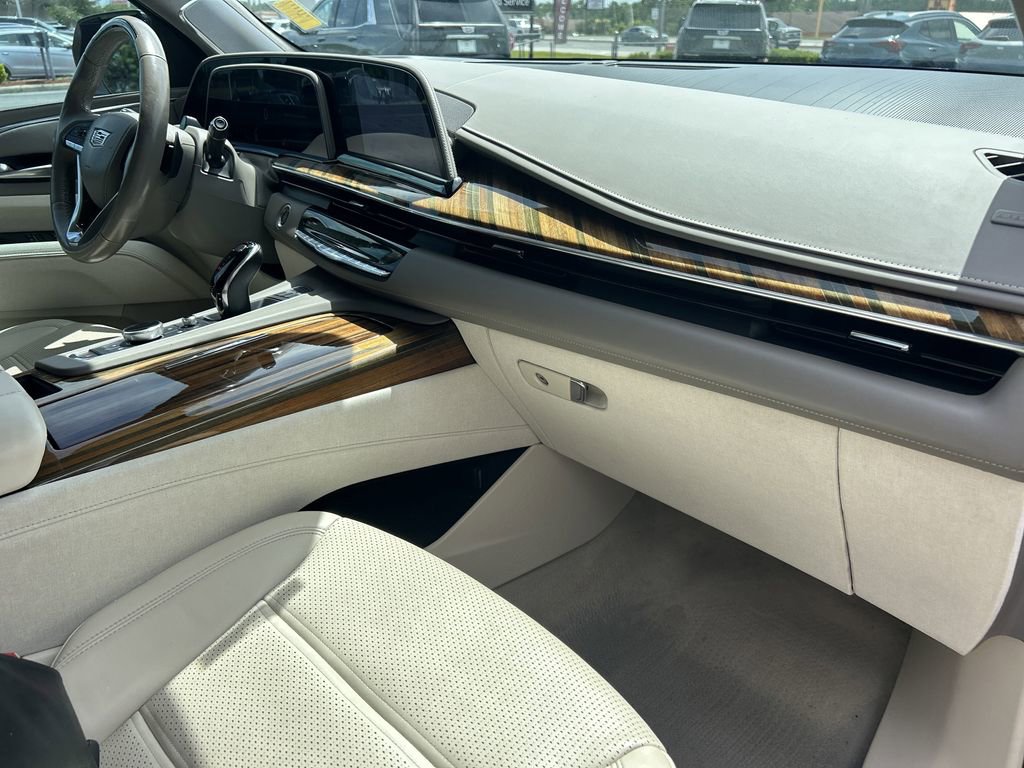 2021 Cadillac Escalade Premium Luxury Platinum photo 12
