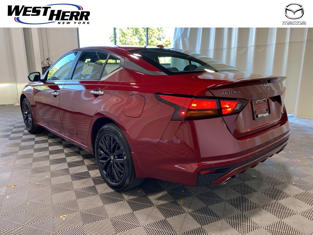2025 Nissan Altima 2.5 SV photo 3