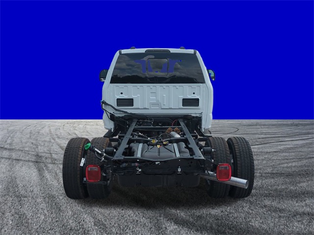 2025 Ford F-350 XL photo 4