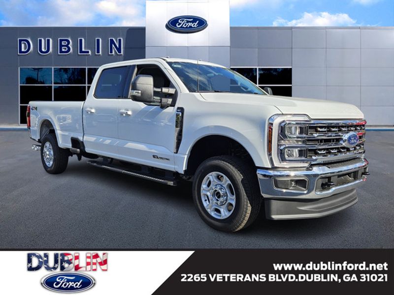 2026 Ford F-350 Super Duty XLT's photo