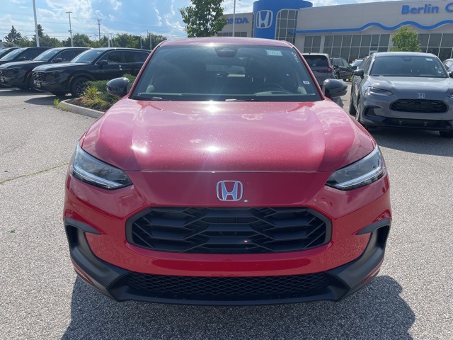 2026 Honda HR-V Sport photo 2