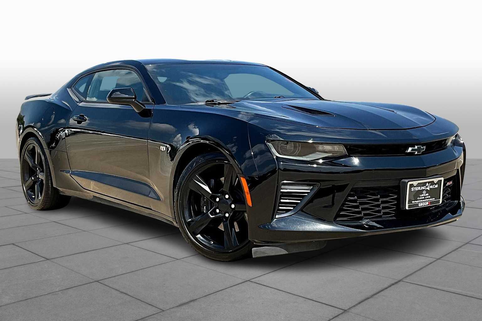 2017 Chevrolet Camaro 1SS photo 2