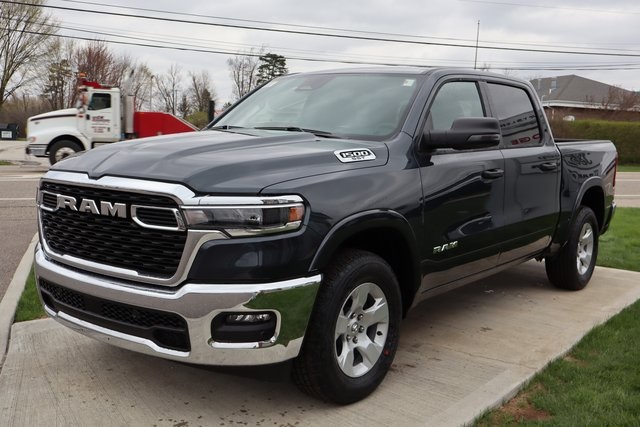 2025 Ram 1500 Big Horn photo 4