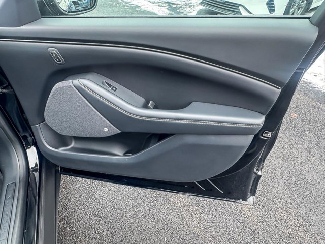 2025 FORD MUSTANG MACH-E - Image 62