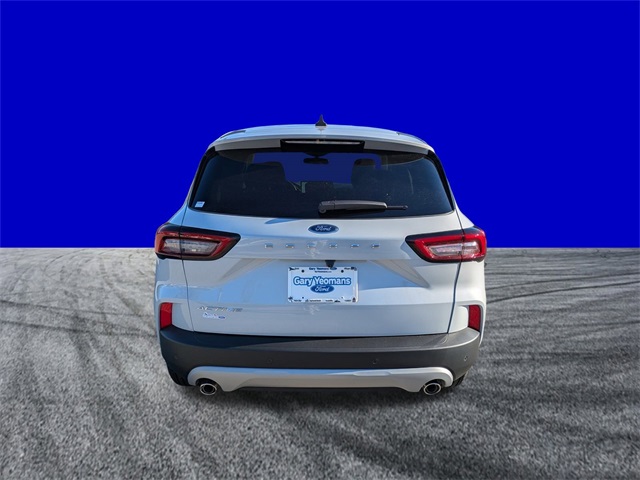 2026 Ford Escape Active photo 2