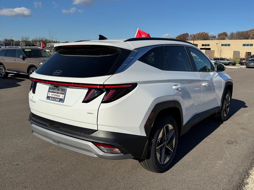 2026 Hyundai Tucson SEL Convenience photo 2