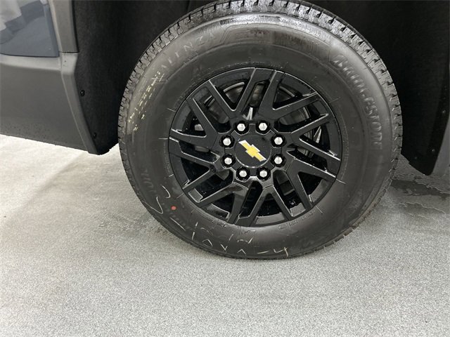 2026 Chevrolet Silverado EV LT photo 4