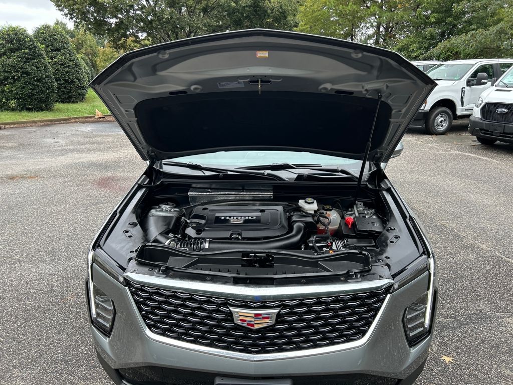 2025 Cadillac XT4 Premium Luxury photo 10