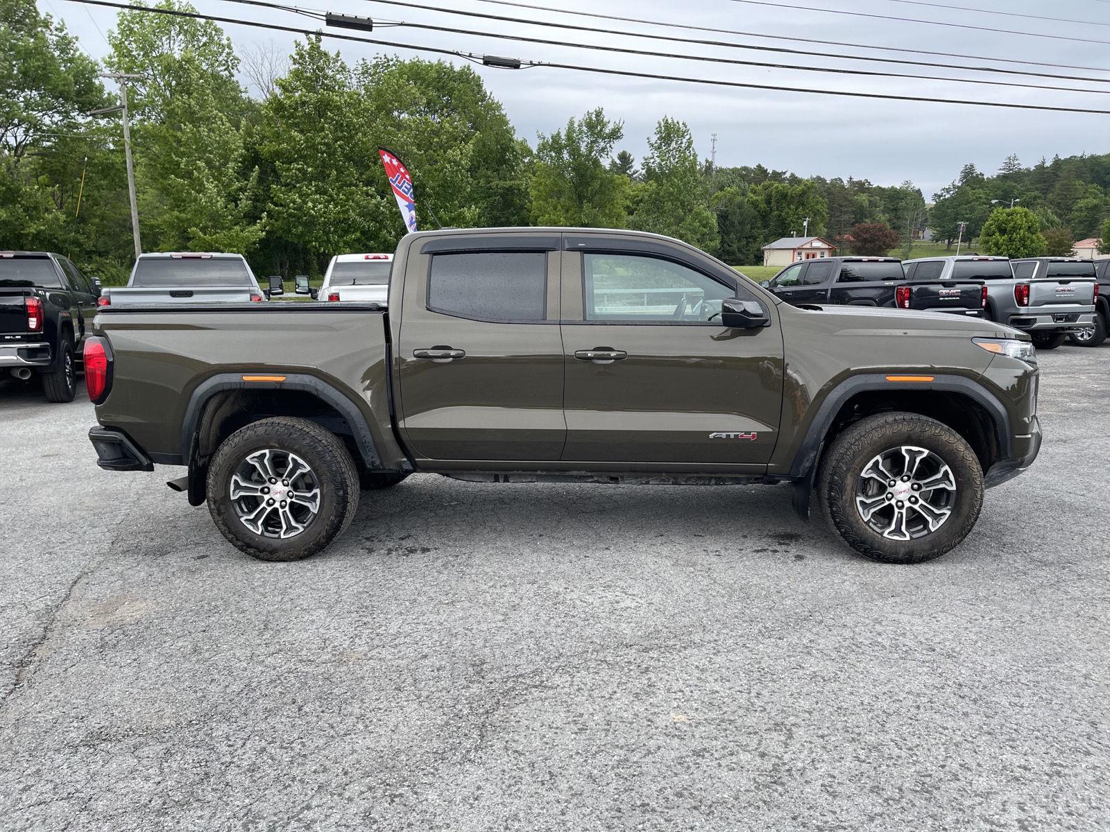 2023 Gmc Canyon AT4 photo 4