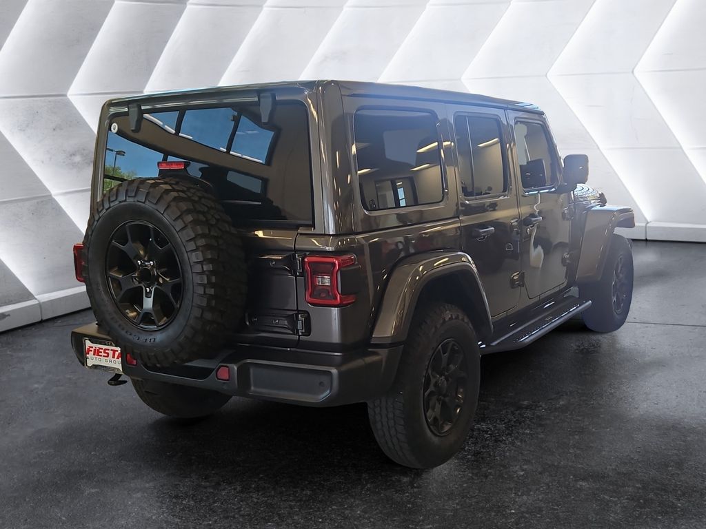 2019 Jeep Wrangler Unlimited Moab photo 2