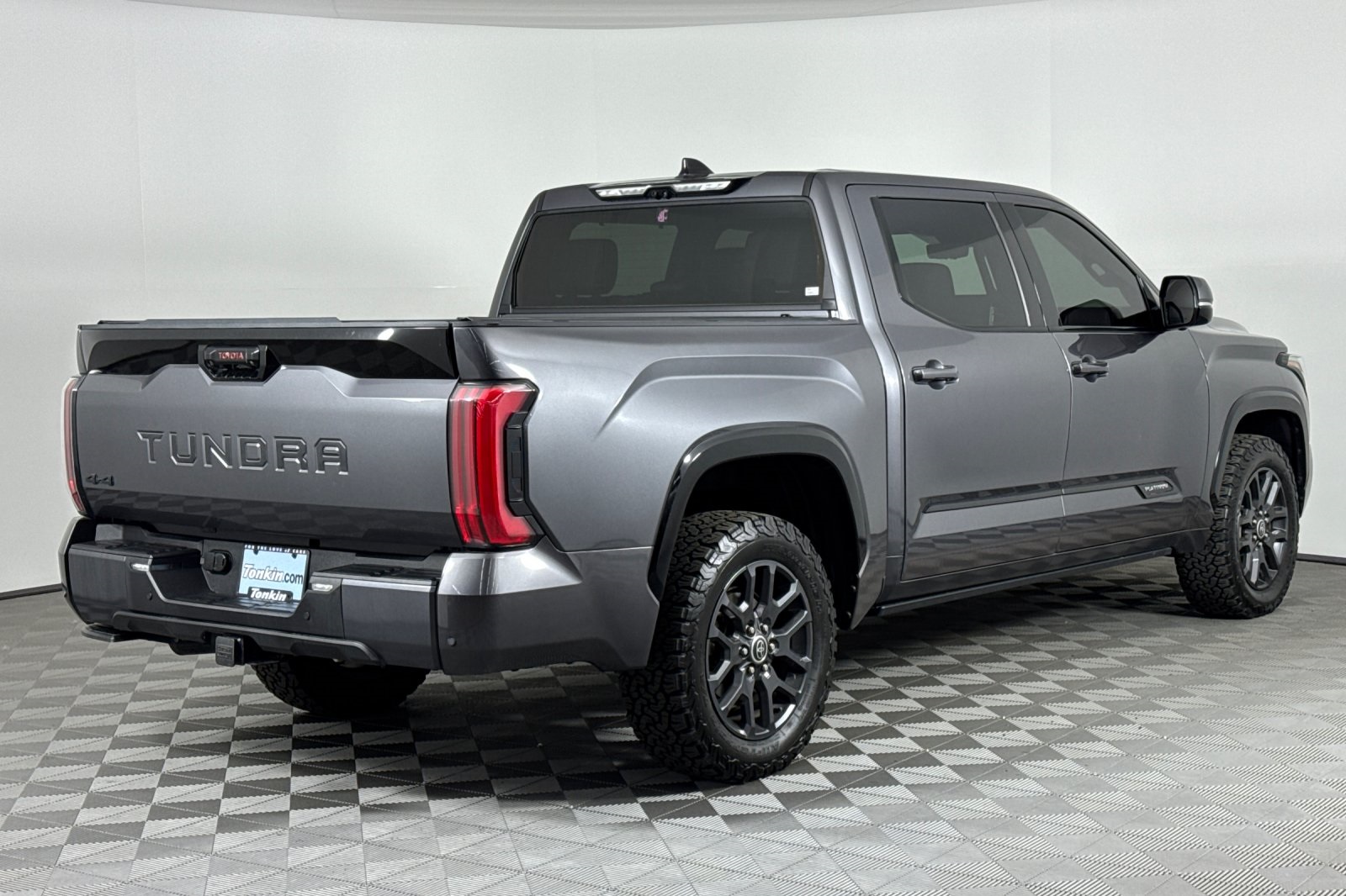 2023 Toyota Tundra Platinum photo 4