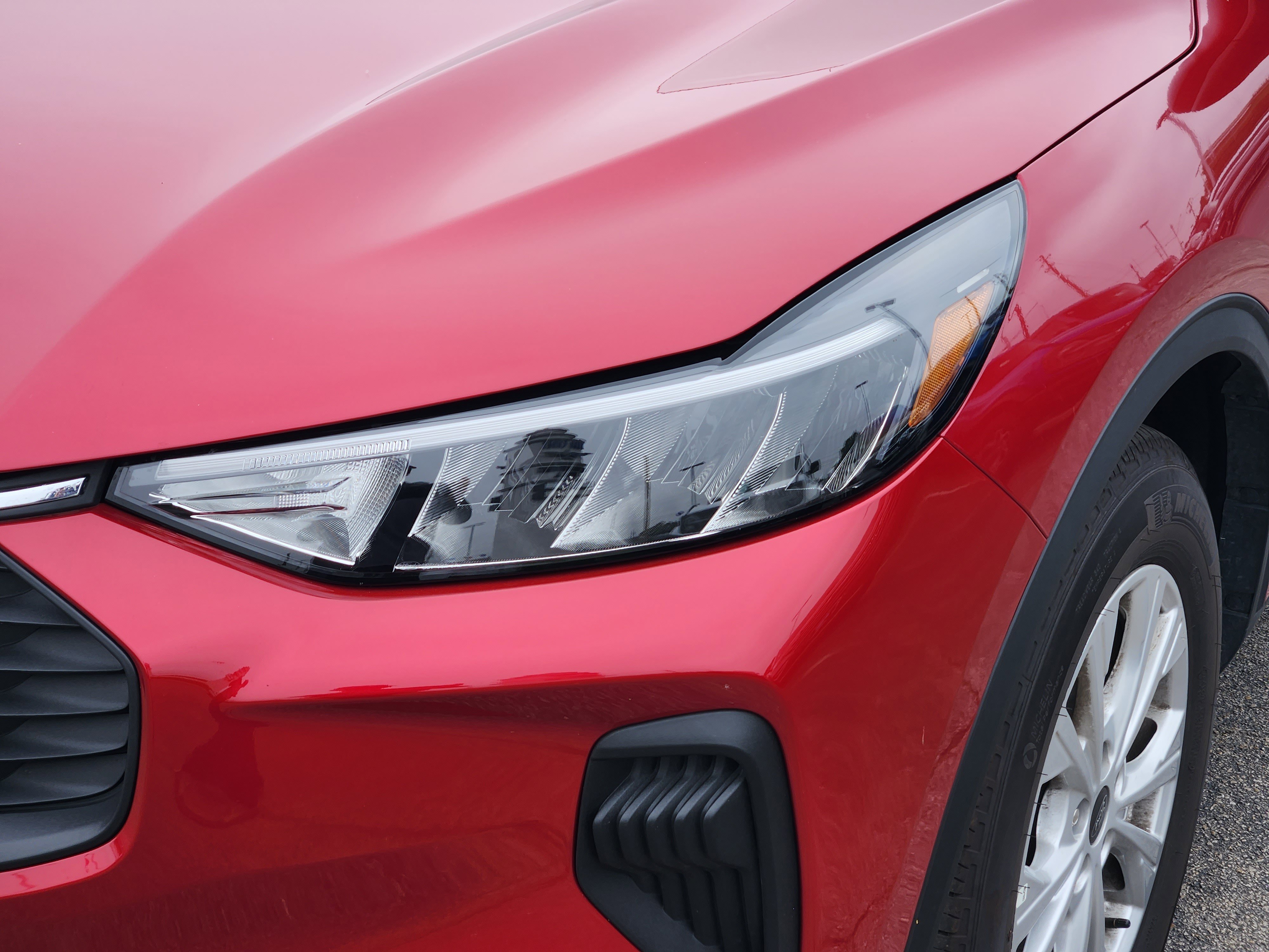 New 2025 Rapid Red Metallic Tinted Cc Ford Active image 5