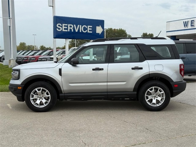 2022 Ford Bronco Sport Base photo 2