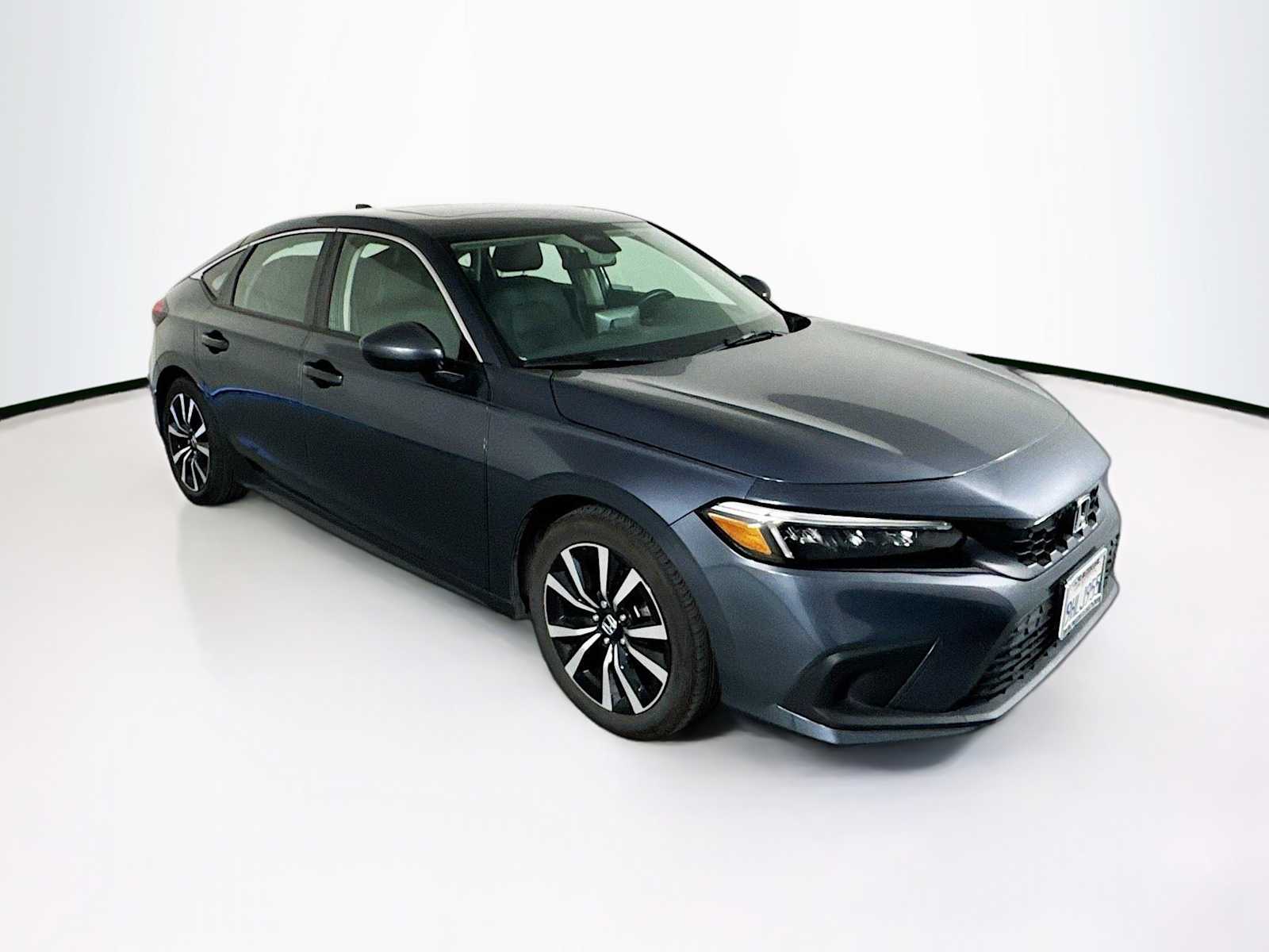 2023 Honda Civic Hatchback EX-L's photo