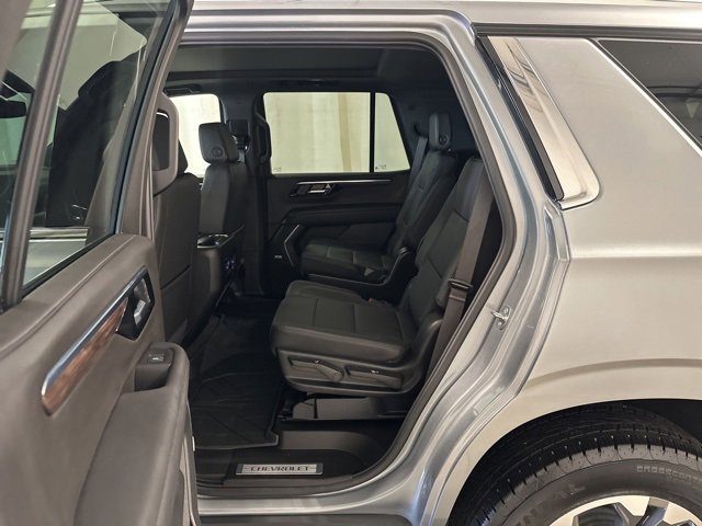 2025 Chevrolet Tahoe LT photo 14