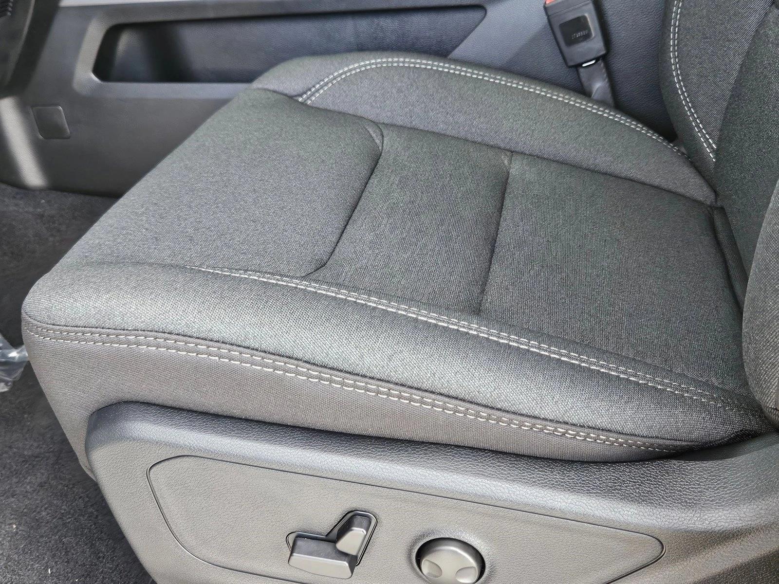 2026 Ram 1500 Lone Star photo 4