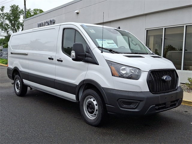 2025 Ford Transit photo 2