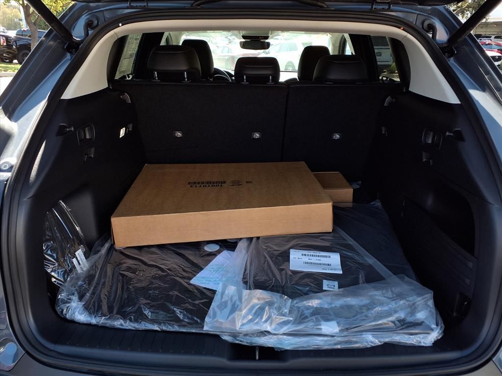 2025 Mazda CX-50 Preferred photo 4
