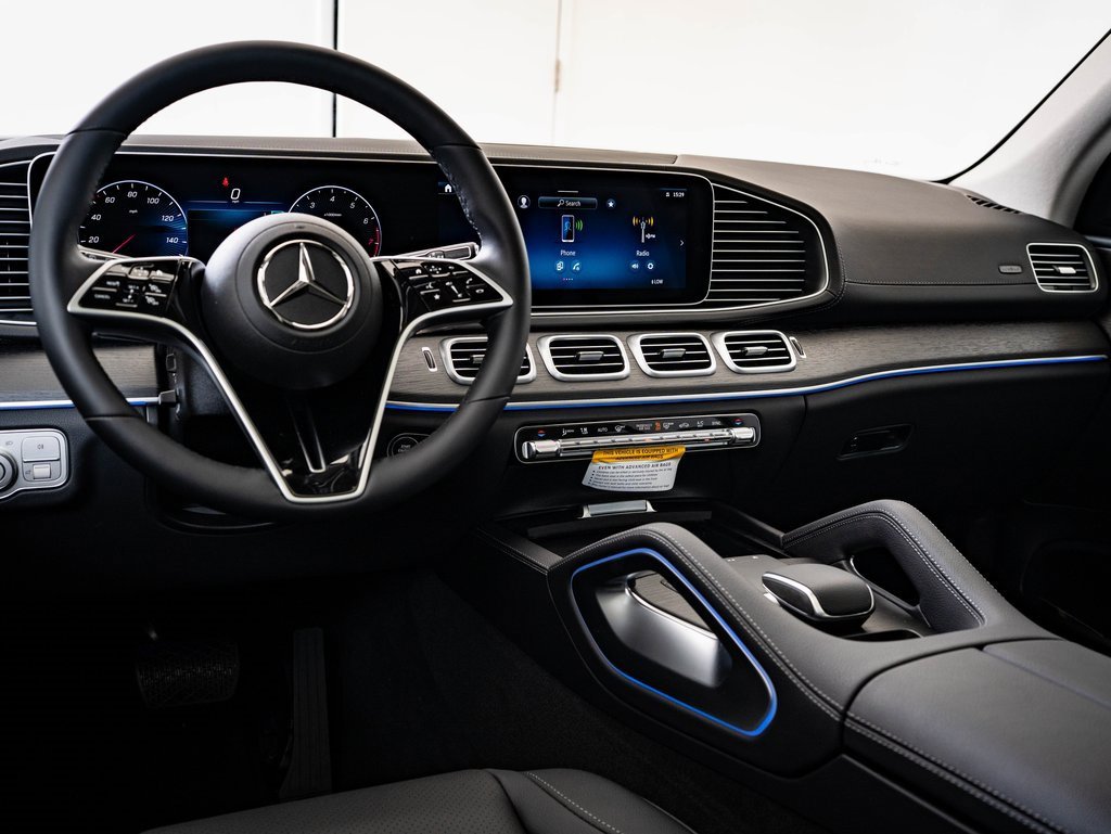 2026 Mercedes Benz GLE 350 4MATIC photo 4