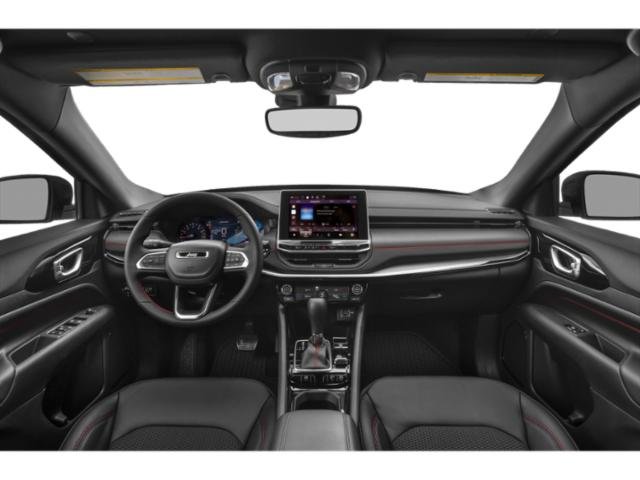 2026 Jeep Compass Trailhawk photo 4