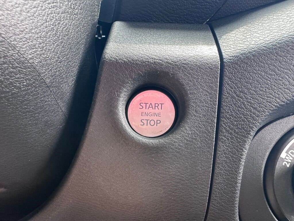 2022 Nissan Frontier S PRO-4X photo 25