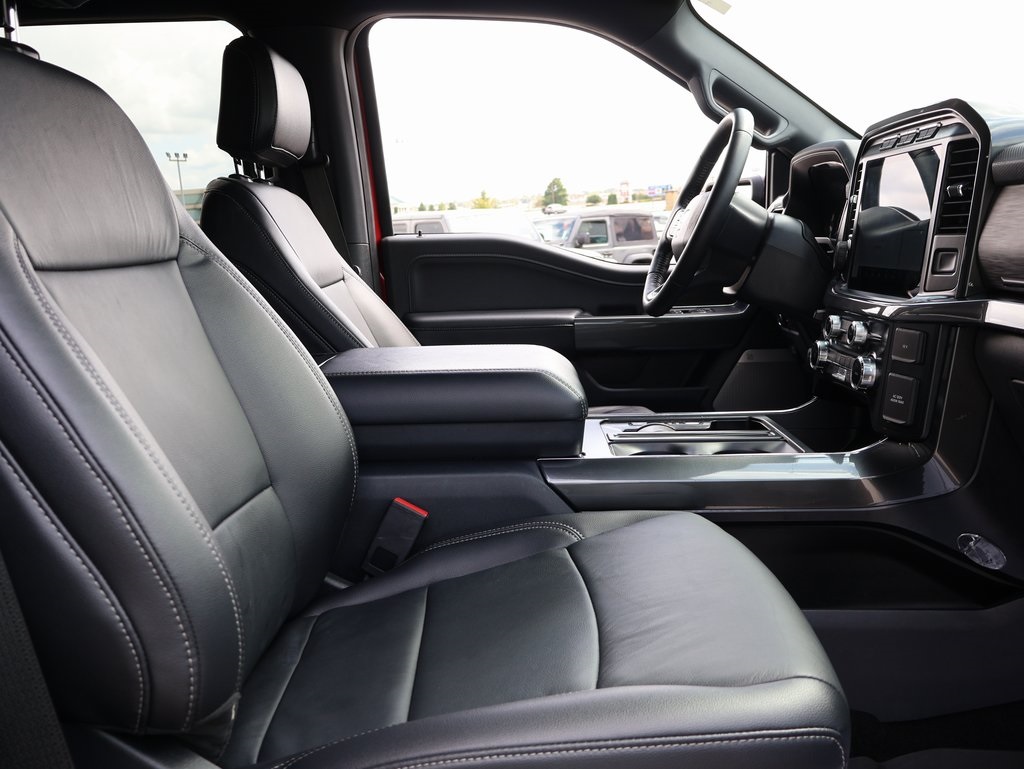 2022 Ford F-150 XLT photo 9