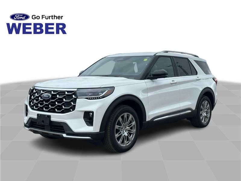 2026 Ford Explorer Platinum's photo