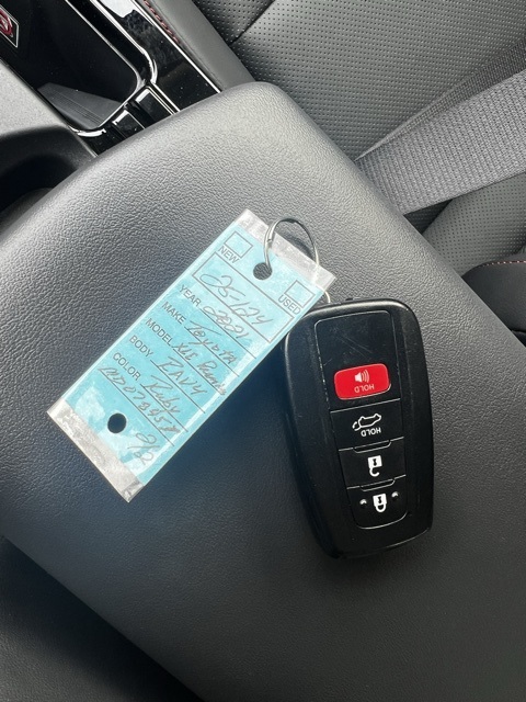 2024 Toyota Prius Prime XSE photo 31