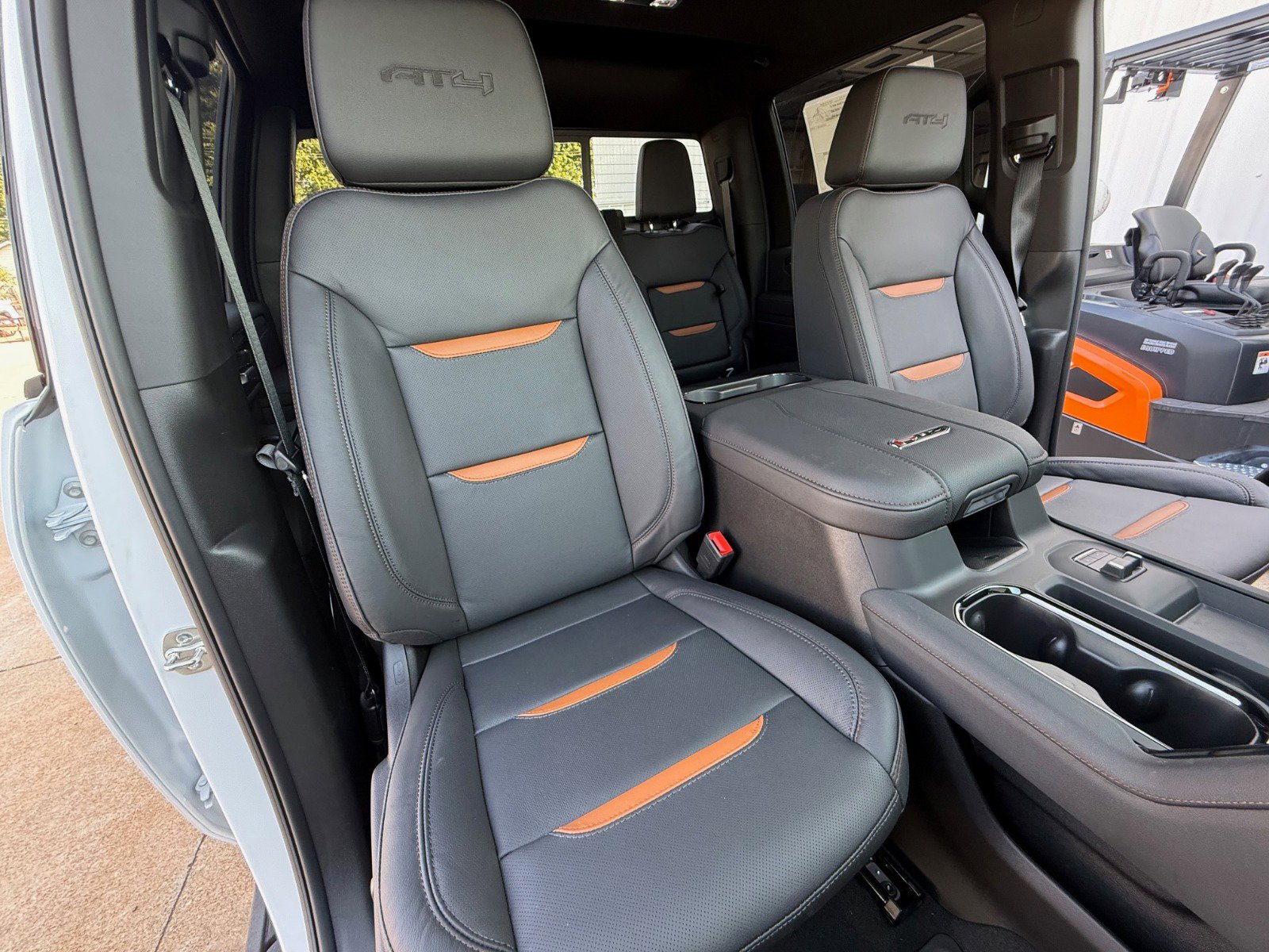 2026 Gmc Sierra 2500 HD AT4 photo 31