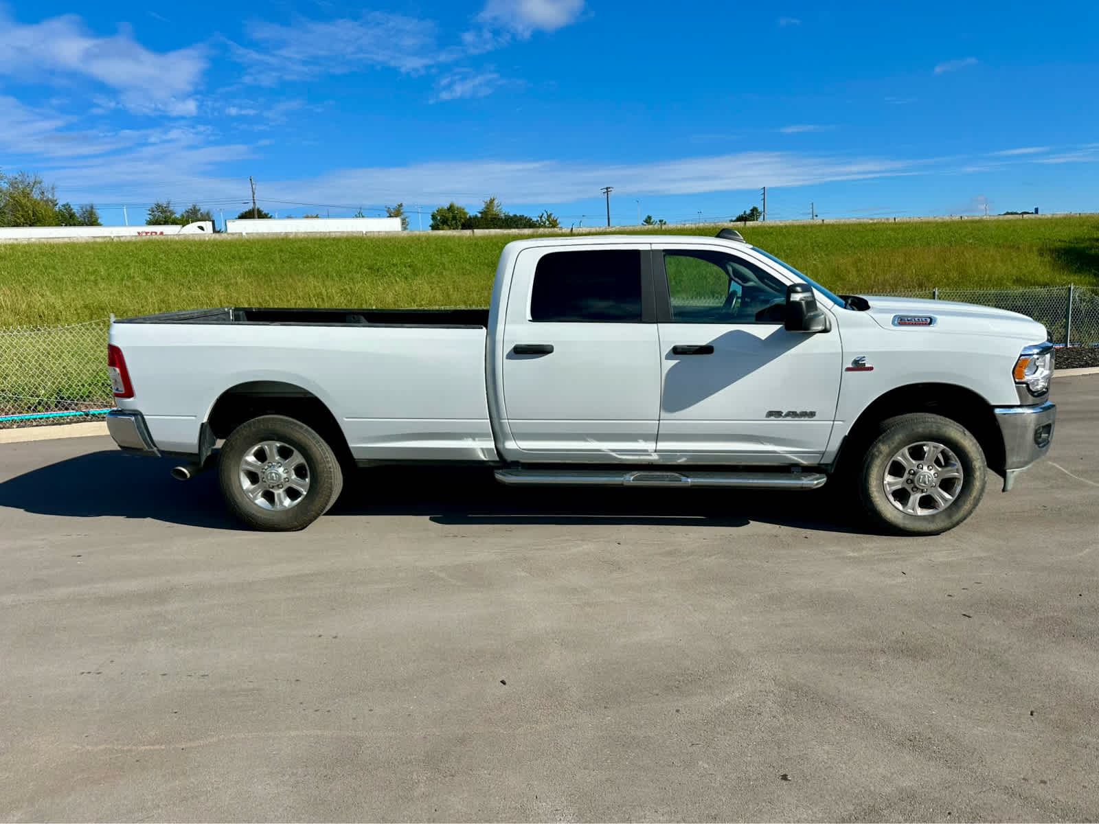 2024 Ram 3500 Big Horn photo 4