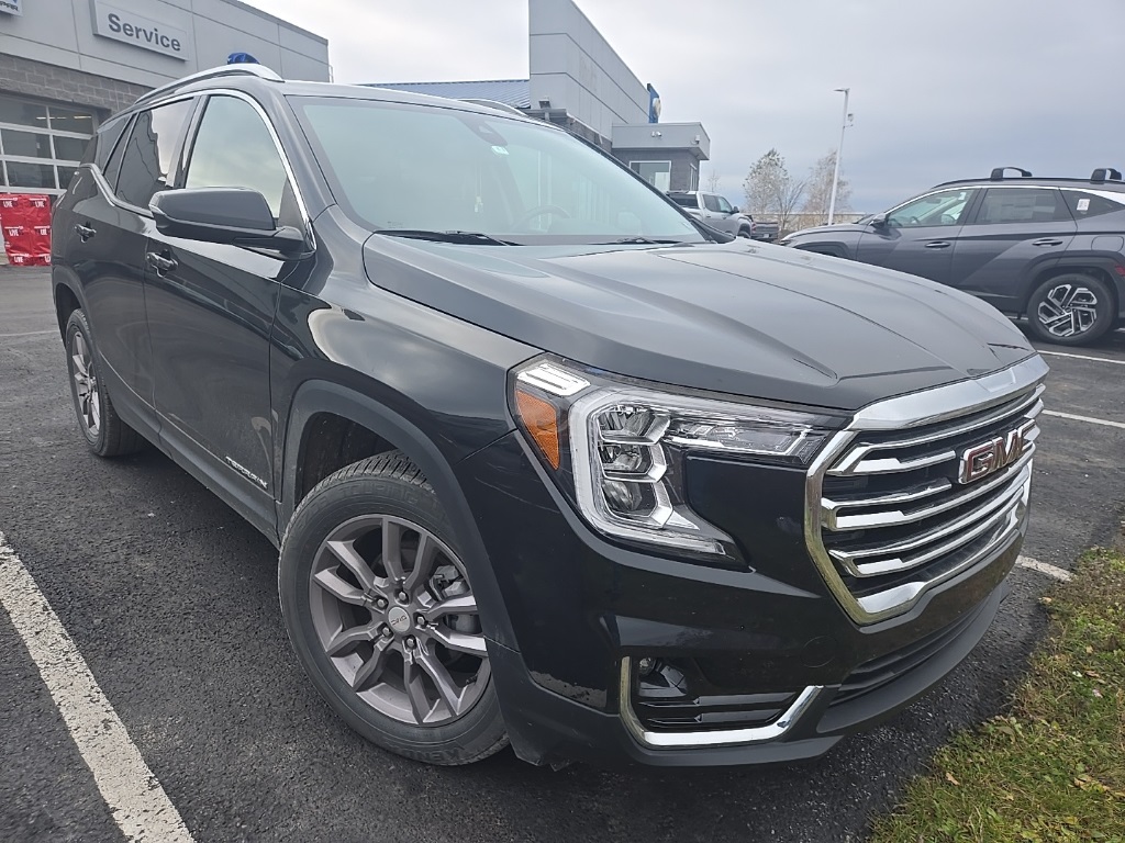2022 GMC Terrain SLT's photo