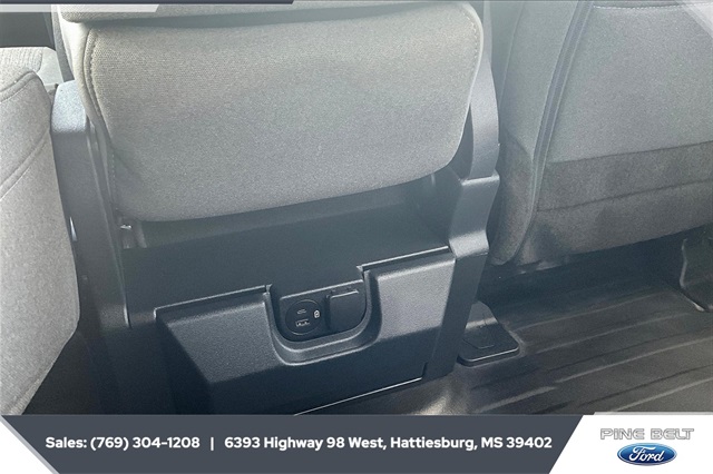 2022 Ford F-150 XLT photo 22