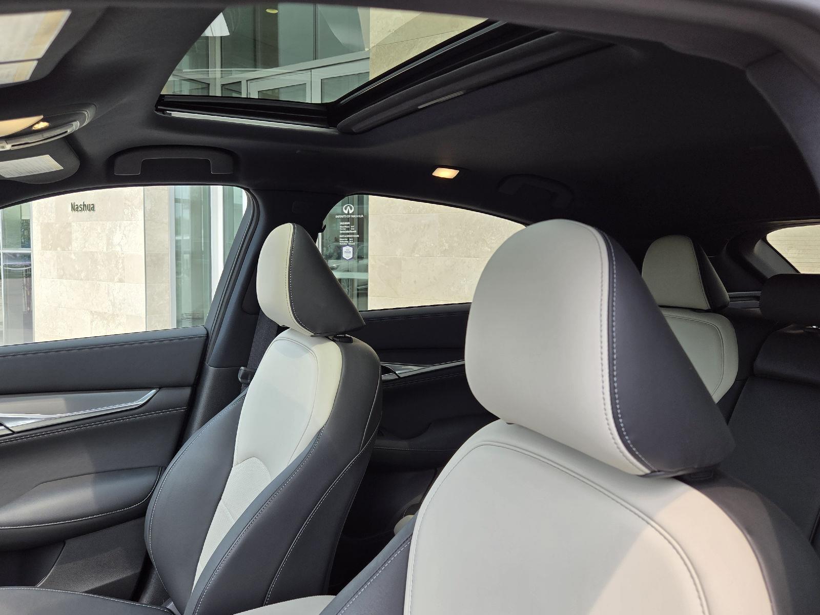 2025 Infiniti QX55 Essential photo 7