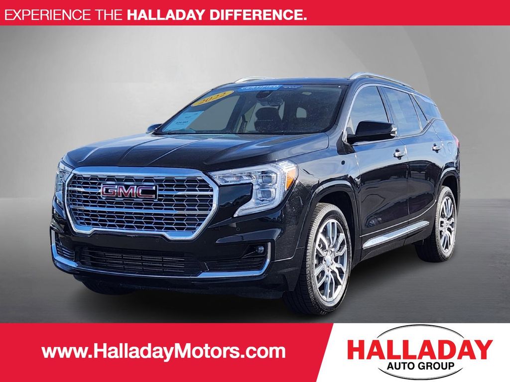 2022 GMC Terrain Denali's photo