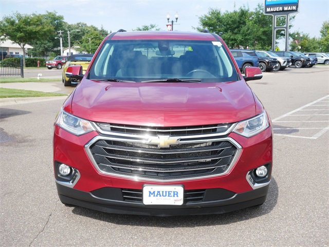 Used 2020 Chevrolet Traverse 1LT with VIN 1GNEVGKW4LJ277323 for sale in Anoka, Minnesota