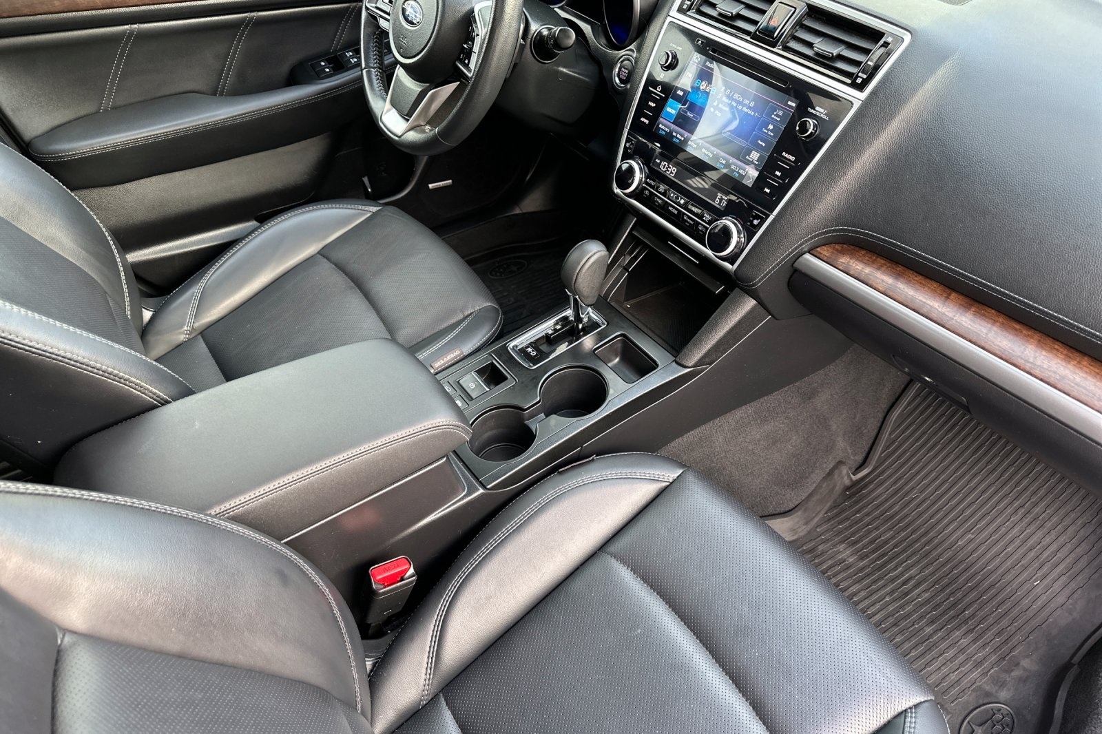 2019 Subaru Outback 3.6R Limited photo 16