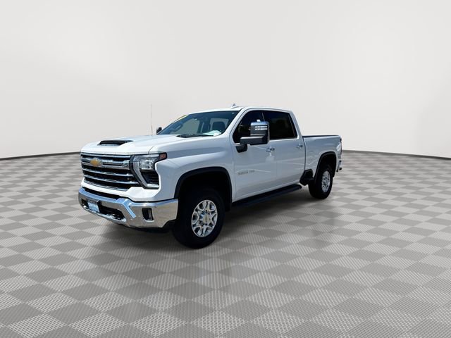 2024 Chevrolet Silverado 2500HD LTZ photo 4